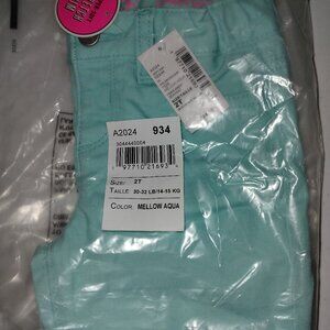 Children's Place Size 2t Super Soft Stretch Denim Straight leg Pants NWT